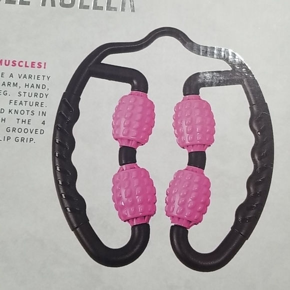 Trigger Point Muscle Roller ~ Pink - Picture 4 of 4